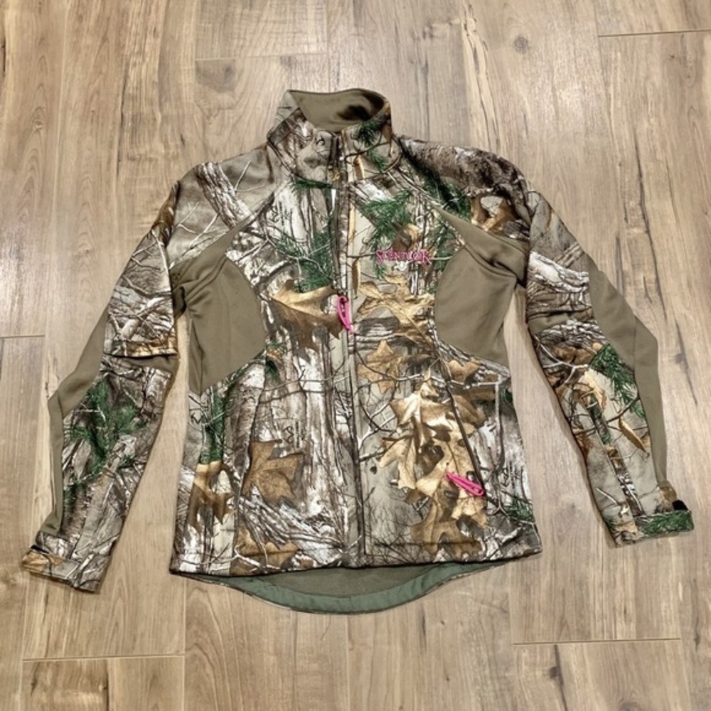 Scent-Lok women's jacket M camo Heart‎ Stopper" hunting coat, zip closure.